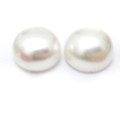 White 8-8.5mm Half Drilled Button Pairs